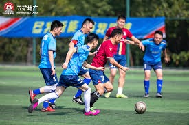 首发阵容预测与技术分析揭秘